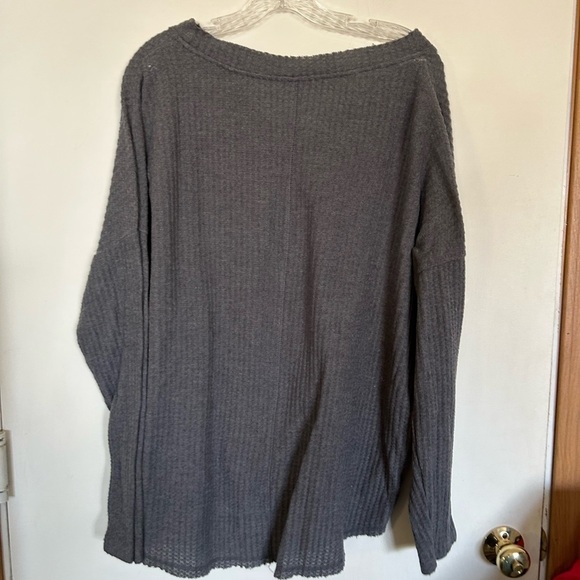 Umgee  xl waffle knit button down long sleeve grey shirt - Picture 2 of 8